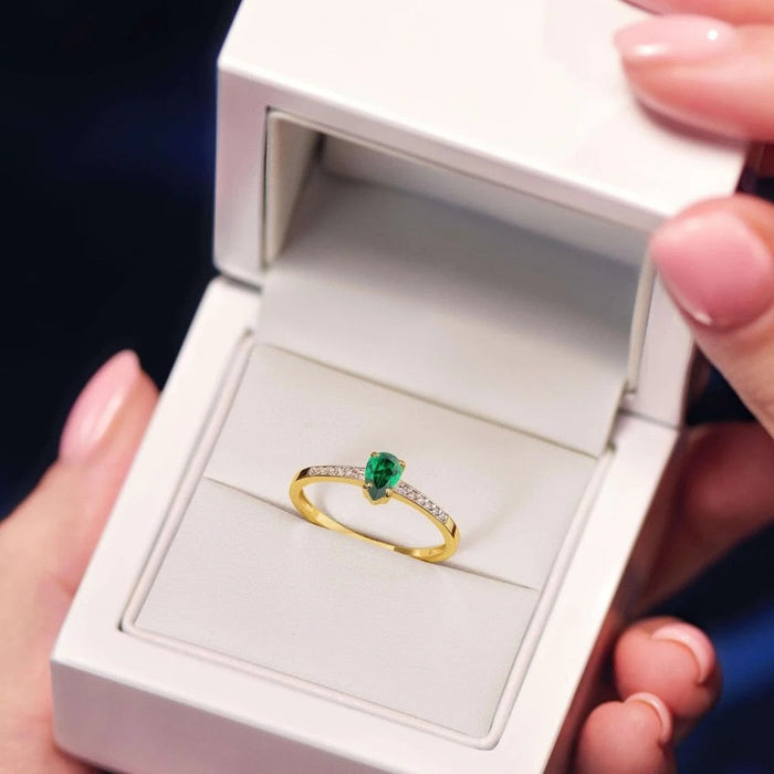 Inel Delicat Aur 8K cu Zirconiu Smarald