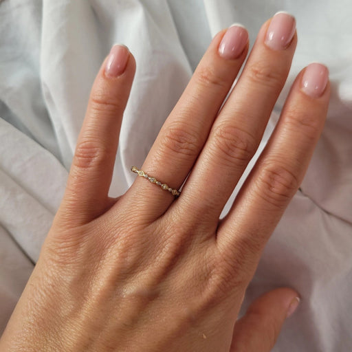 Inel Delicat Aur 8K cu Pietre Albe