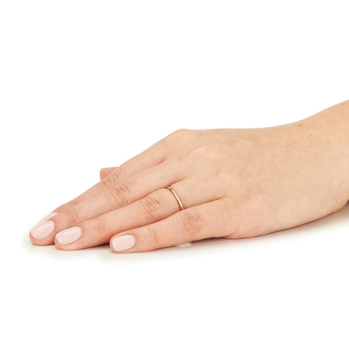 Inel Delicat Aur 8K Cu Cristale Albe Strălucitoare