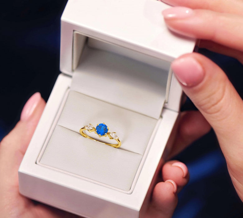 Inel Aur 8K cu Piatră Mare - Eleganță Rafinată