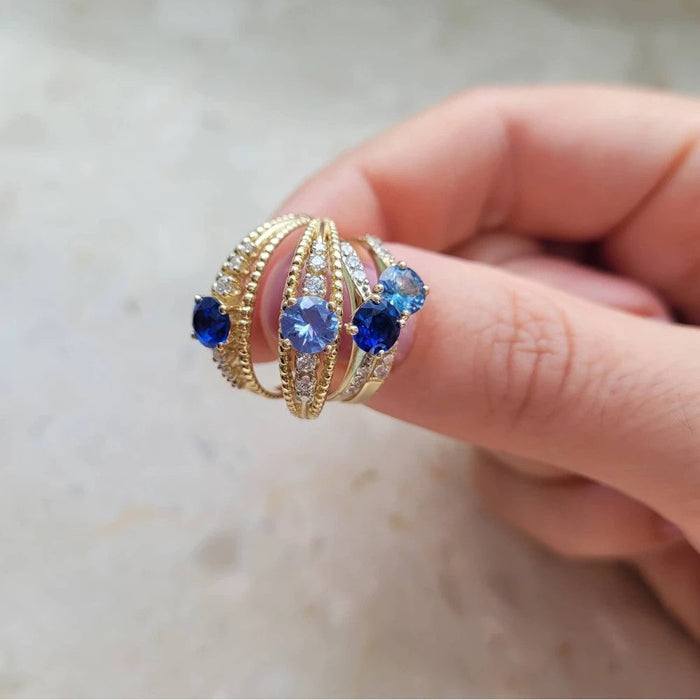 Inel Aur 8K cu Piatră Albastră – Eleganță Atemporală