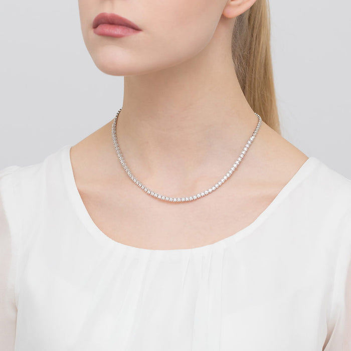 Colier 14 K cu Diamante Naturale 4.56 ct