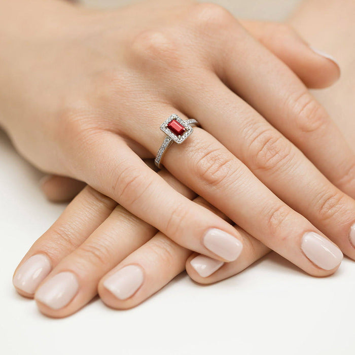 Inel Aur 14k cu Rubin 0.80 ct si Diamante Naturale 0.22 ct