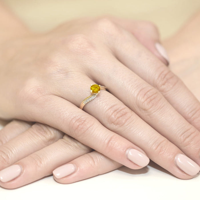 Inel Aur 14K cu Citrin 0.50 ct si Diamante Naturale 0.05 ct