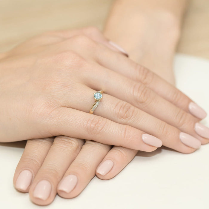 Inel Aur 14K cu Topaz 0.50 ct si Diamante Naturale 0.05 ct