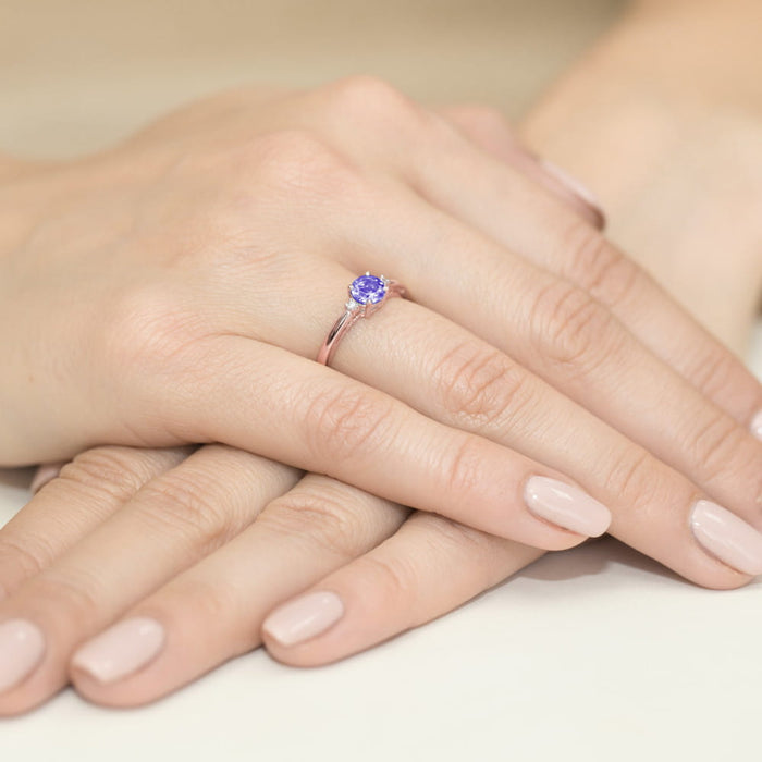 Inel Aur 14K cu Tanzanit 0.50 ct si Diamante Naturale 0.03 ct