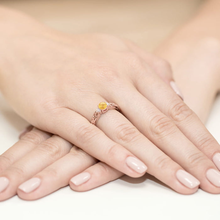 Inel Aur 14K cu Citrin 0.50 ct si Diamante Naturale Naturale 0.02 ct