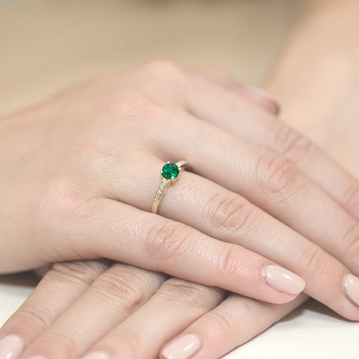 Inel Aur 14k cu Smarald 0.50 ct - Galben