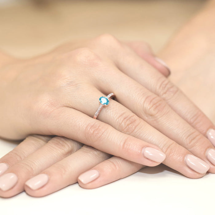 Inel Aur 14K cu Topaz Swiss 0.50 ct si Diamante Naturale 0.05 ct