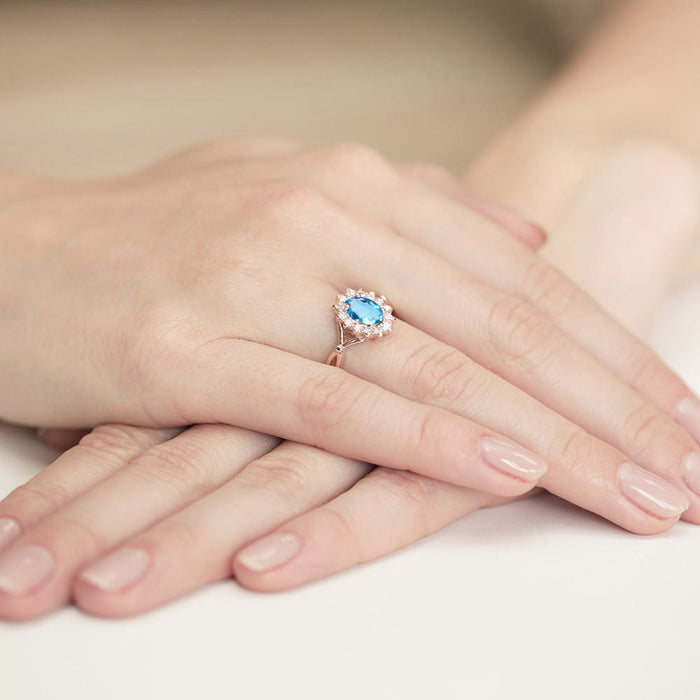 Inel Aur 14K cu Topaz Albastru 0.50 ct si Diamante Naturale Naturale 0.12 ct