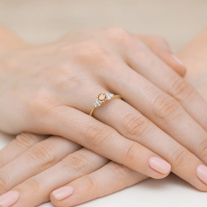 Inel Aur 14K cu Morganit 0.40 ct si Diamante Naturale 0.18 ct