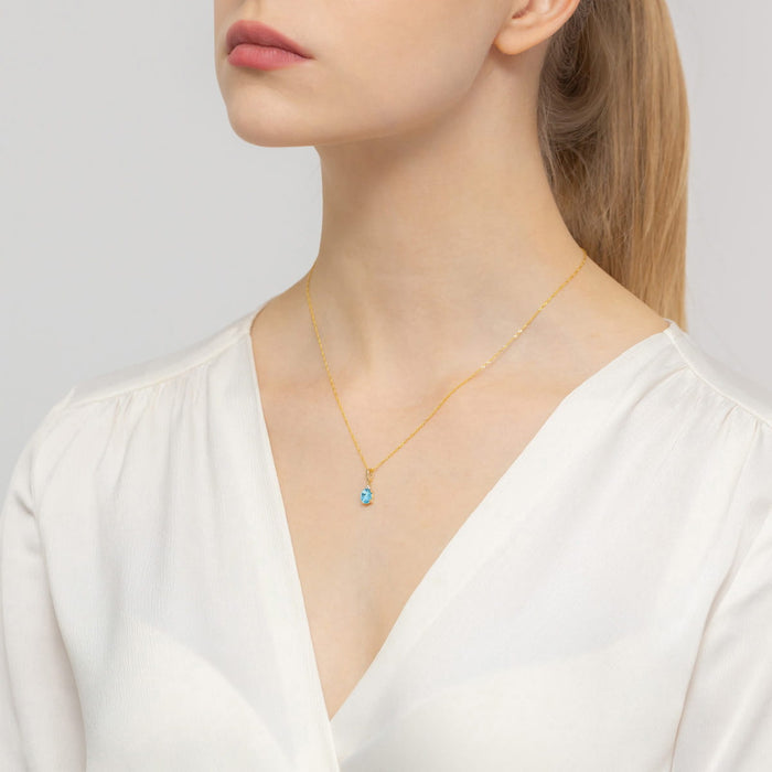 Pandantiv Aur 14K cu Topaz Swiss 0.90 ct si Diamante Naturale 0.03 ct