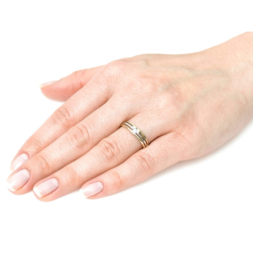 Inel Aur 8K cu Zirconiu și Detalii Eleganțe