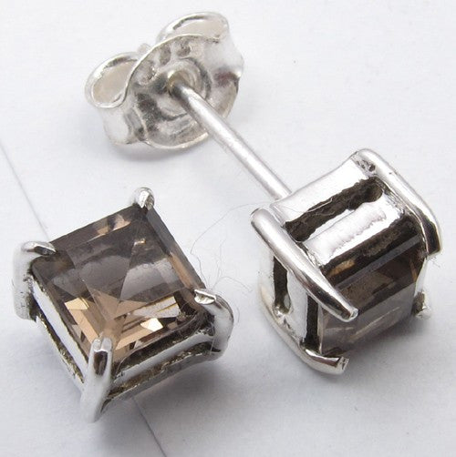 Cercei Argint 925 cu Cuart Fumuriu 0.5 cm lungime