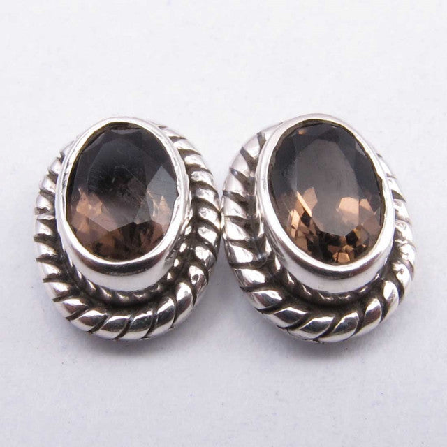 Cercei Argint 925 cu Cuart Fumuriu, 0.9 cm lungime