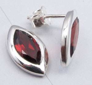 Cercei Argint 925 cu Garnet, 1,5 cm lungime