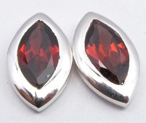 Cercei Argint 925 cu Garnet, 1,5 cm lungime