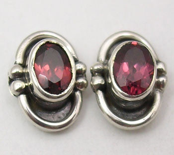 Cercei Argint 925 cu Garnet,1 cm lungime