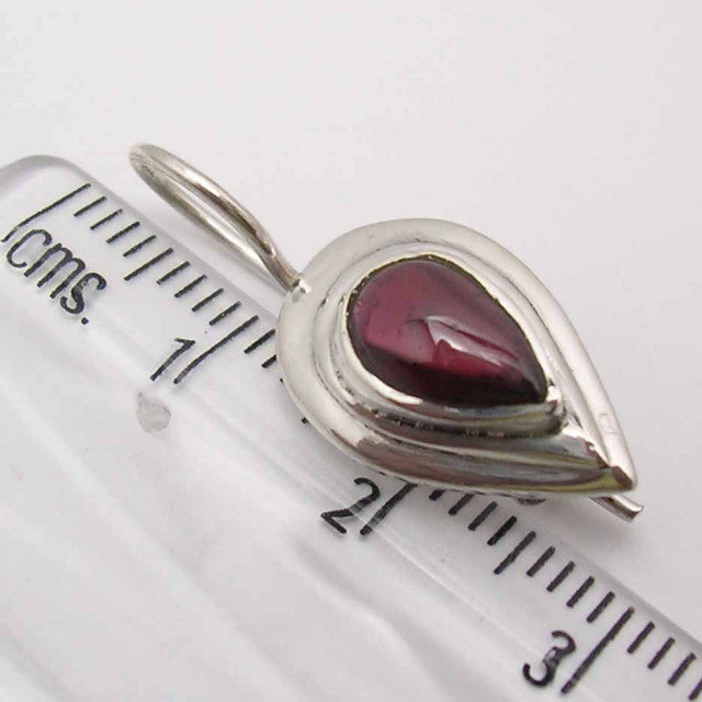 Cercei Argint 925 cu Garnet, 2.5 cm lungime