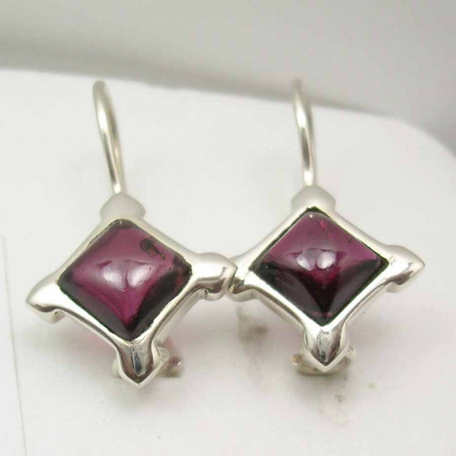 Cercei Argint 925 cu Garnet, 2.5 cm lungime