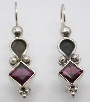 Cercei Argint 925 cu Garnet, 3.3 cm lungime