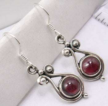 Cercei Argint 925 cu Garnet, 3.5 cm lungime