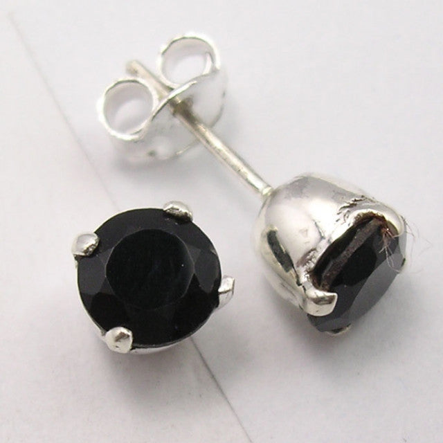 Cercei Argint 925 cu Onix Negru, 0.7 cm lungime