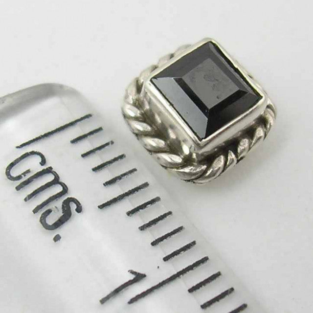 Cercei Argint 925 cu Onix Negru, 0.7 cm lungime