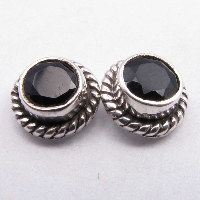 Cercei Argint 925 cu Onix Negru, 0.8 cm lungime