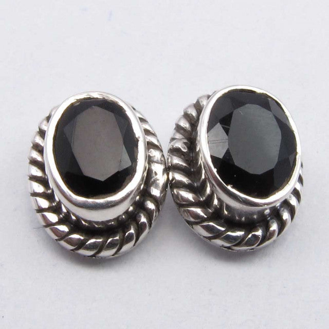 Cercei Argint 925 cu Onix Negru, 0.9 cm lungime