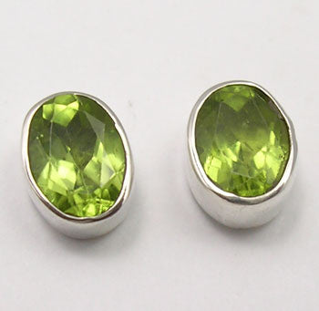 Cercei Argint 925 cu Peridot, 0.9 cm lungime