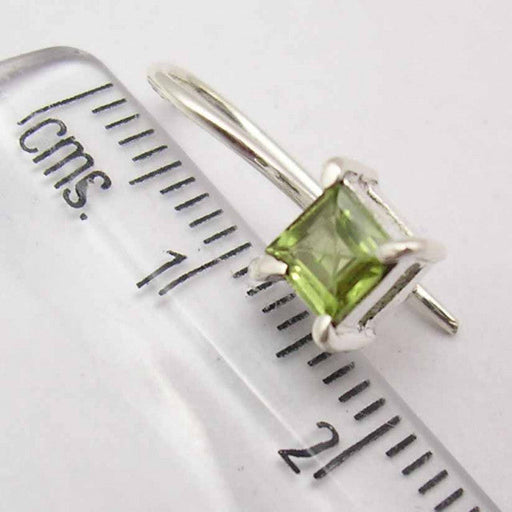 Cercei Argint 925 cu Peridot, 1.6 cm lungime