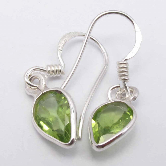 Cercei Argint 925 cu Peridot, 2.8 cm lungime