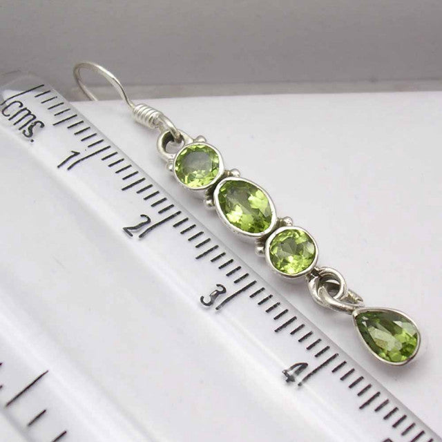 Cercei Argint 925 cu Peridot 4,7 cm lungime