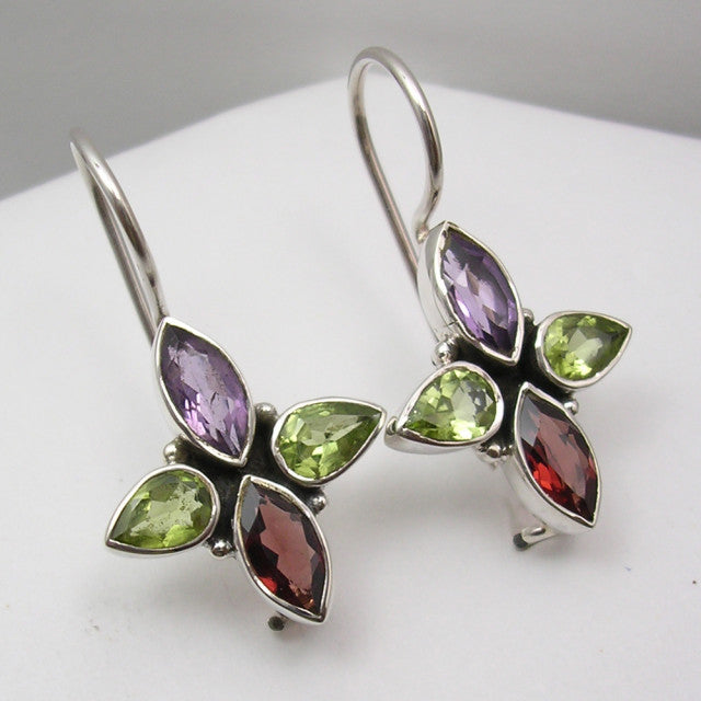 Cercei Argint 925 cu Peridot, Garnet si Ametist, 3 cm lungime