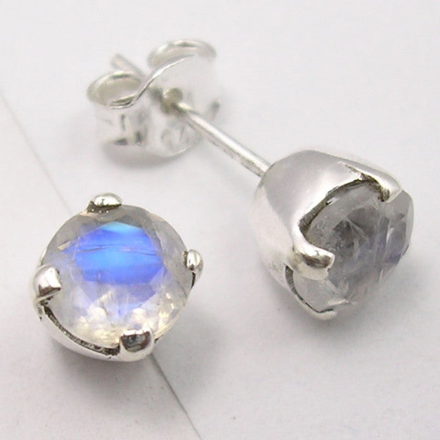 Cercei Argint 925 cu Piatra Lunii, 0.7 cm lungime