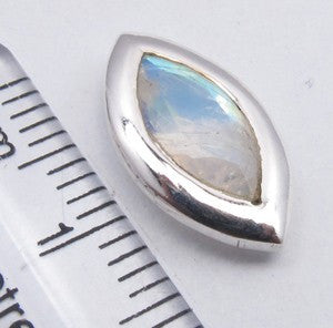 Cercei Argint 925 cu Piatra Lunii, 1,5 cm lungime