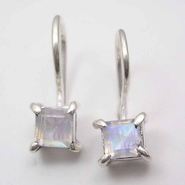 Cercei Argint 925 cu Piatra Lunii, 1.6 cm lungime