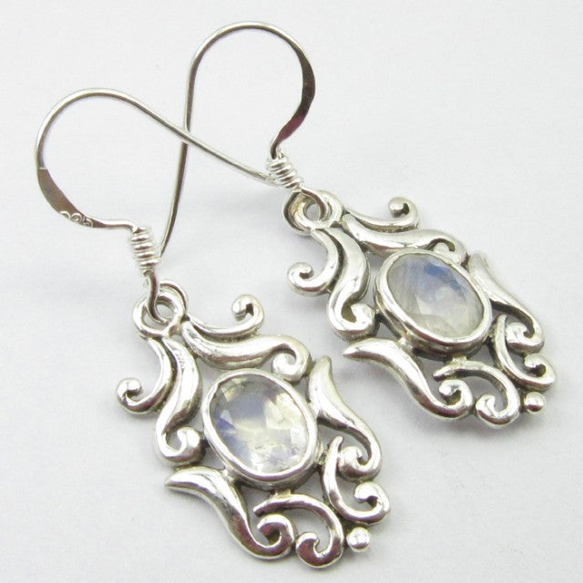 Cercei Argint 925 cu Piatra Lunii 3,5 cm lungime