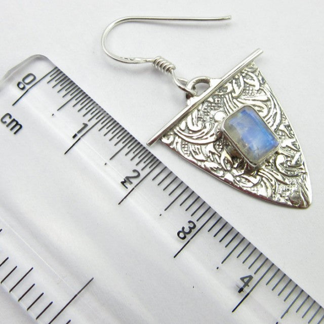 Cercei Argint 925 cu Piatra Lunii 3,7 cm lungime