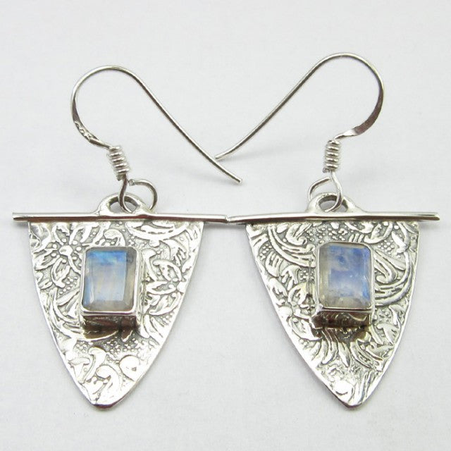 Cercei Argint 925 cu Piatra Lunii 3,7 cm lungime