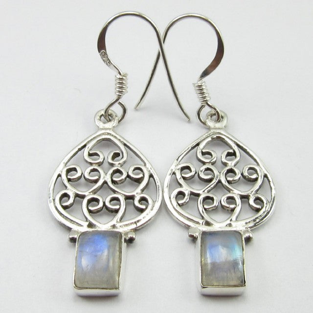 Cercei Argint 925 cu Piatra Lunii 3,9 cm lungime