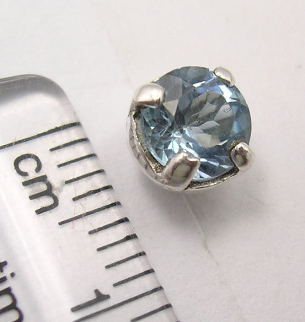 Cercei Argint 925 cu Topaz Albastru, 0.7 cm lungime