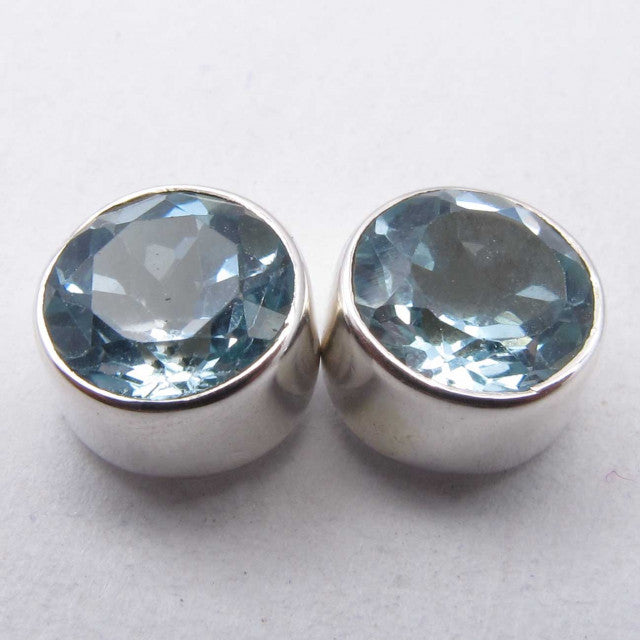 Cercei Argint 925 cu Topaz Albastru, 0.8 cm lungime