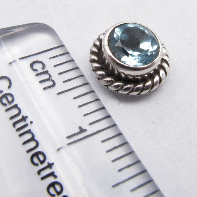 Cercei Argint 925 cu Topaz Albastru, 0.8 cm lungime