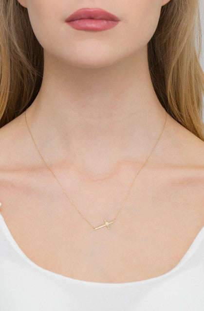 Colier Cruciulita Aur 14 K cu Diamante Naturale 0.005 ct