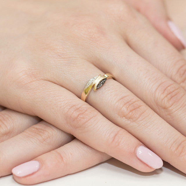 Inel Aur 14k cu Diamante Naturale Albe 0.03 ct si Negre 0.02 ct