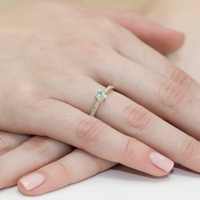 Inel Aur 14K cu Topaz 0.30 ct