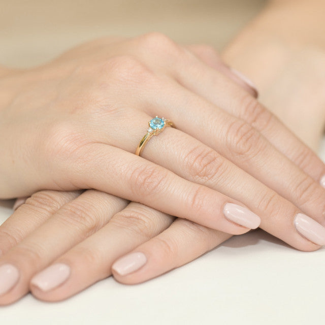 Inel Aur 14K cu Topaz 0.50 ct