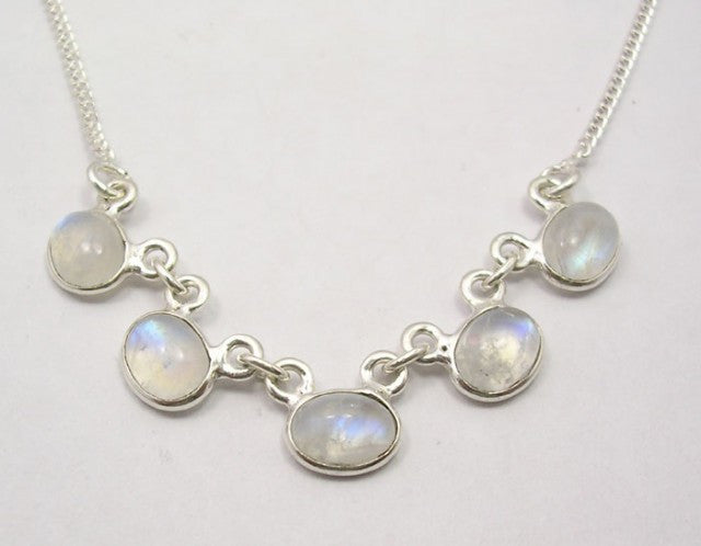 Lantisor Argint 925 cu Piatra Lunii 42.6 cm lungime